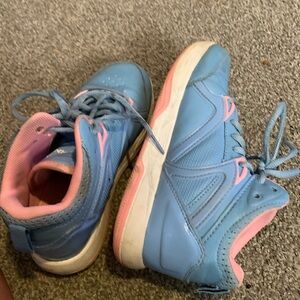 Good quality shoes, size 1